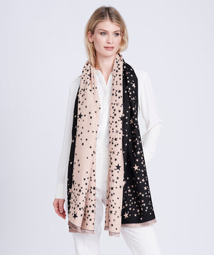 Black/Camel Reversible Star Print Scarf with Striking Design